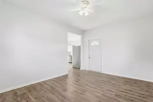 105 S Kimball St, Kouts, IN 46347 - Photo 10