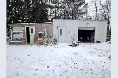 11240 E Division Road, Knox, IN 46534 - Photo 10