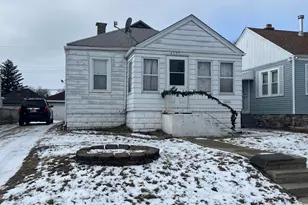 4828 Chestnut Ave, Hammond, IN 46327 - Photo 2