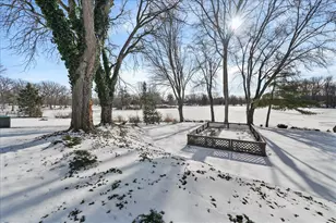 1755 Clifty Creek Ct, Valparaiso, IN 46385 - Photo 44