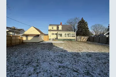 326 S Home Avenue, Rensselaer, IN 47978 - Photo 2