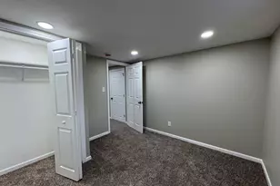 2976 Evelyn St, Portage, IN 46368 - Photo 20