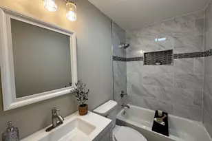 2976 Evelyn St, Portage, IN 46368 - Photo 10