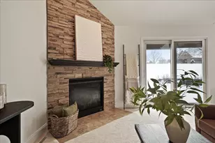 1055 Mission Hills Ct, Chesterton, IN 46304 - Photo 18