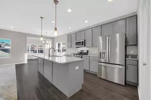 2406 Caspian Ln, Valparaiso, IN 46385 - Photo 4