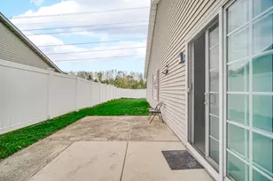 1741 W 86th Ln, Merrillville, IN 46410 - Photo 2