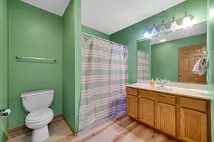 1741 W 86th Ln, Merrillville, IN 46410 - Photo 14