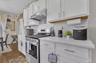 9031 Columbia Ave, Munster, IN 46321 - Photo 10