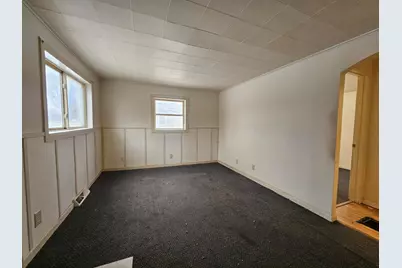 306 N Lincoln Street, Hebron, IN 46341 - Photo 4