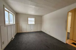 306 N Lincoln St, Hebron, IN 46341 - Photo 4