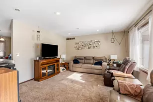 1749 Green Meadow Ln, Chesterton, IN 46304 - Photo 2