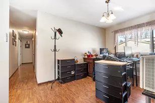 1749 Green Meadow Ln, Chesterton, IN 46304 - Photo 6