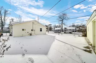 1236 W Cleveland Ave, Hobart, IN 46342 - Photo 16