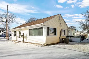 1236 W Cleveland Ave, Hobart, IN 46342 - Photo 2