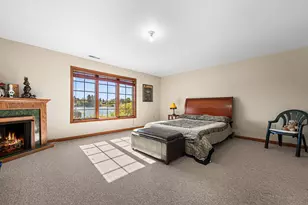 431 Hilbrich Dr, Schererville, IN 46375 - Photo 24