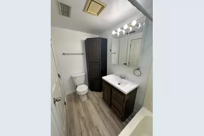 806 Maple Avenue, La Porte, IN 46350 - Photo 16