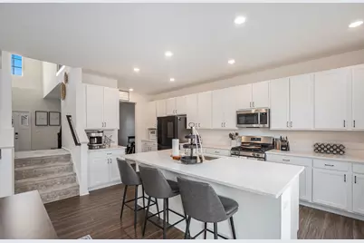 2120 E 110th Lane, Crown Point, IN 46307 - Photo 4