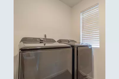 425 Briarwood Lane, Lowell, IN 46356 - Photo 26