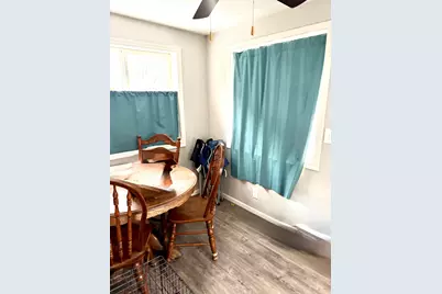 610 E Maple Avenue, La Porte, IN 46350 - Photo 6