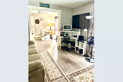 610 E Maple Avenue, La Porte, IN 46350 - Photo 2