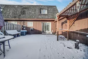 7933 Jefferson Ave, Munster, IN 46321 - Photo 18