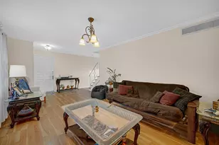 7933 Jefferson Ave, Munster, IN 46321 - Photo 4