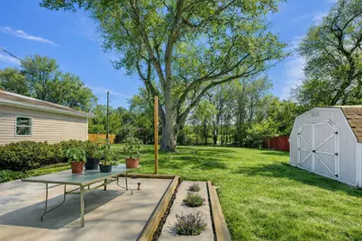 7517 Montana Street, Merrillville, IN 46410 - Photo 16