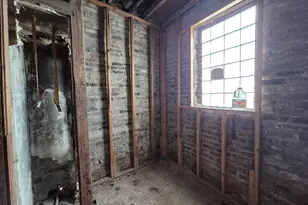 3942 Parrish Ave, East Chicago, IN 46312 - Photo 20