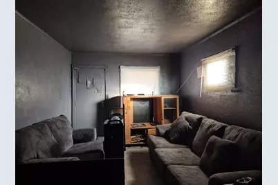 3942 Parrish Avenue, East Chicago, IN 46312 - Photo 2