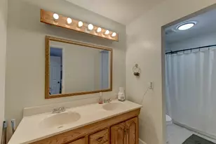 1130 W 72nd Ct, Merrillville, IN 46410 - Photo 14