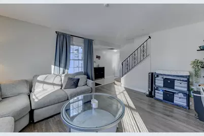 1130 W 72nd Court, Merrillville, IN 46410 - Photo 4