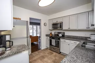 903 S Main St, Crown Point, IN 46307 - Photo 12