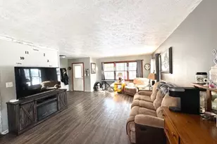 4135 S East Dr, Knox, IN 46534 - Photo 4