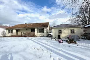 4135 S East Dr, Knox, IN 46534 - Photo 2