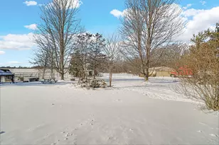 8524 N Wilhelm Rd, La Porte, IN 46350 - Photo 8