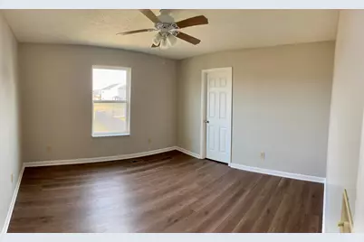 6451 Enclave Court, Greenwood, IN 46143 - Photo 10