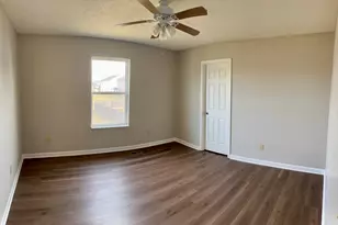 6451 Enclave Ct, Greenwood, IN 46143 - Photo 10