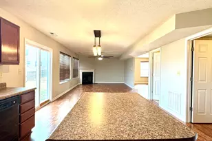 6451 Enclave Ct, Greenwood, IN 46143 - Photo 6
