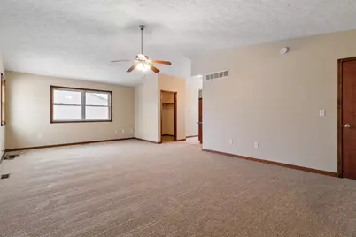 7800 Eider Avenue, Hobart, IN 46342 - Photo 12