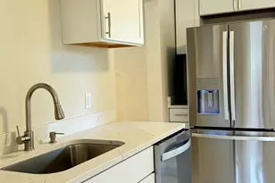 727 Water St, Hobart, IN 46342 - Photo 12