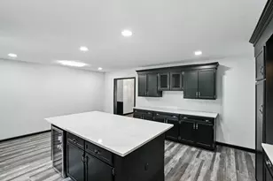 2711 Edgewood Dr, Dyer, IN 46311 - Photo 12