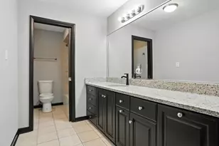 2711 Edgewood Dr, Dyer, IN 46311 - Photo 20