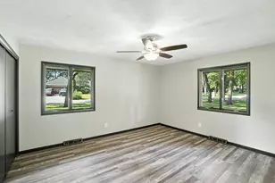 2711 Edgewood Dr, Dyer, IN 46311 - Photo 30