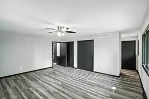 2711 Edgewood Dr, Dyer, IN 46311 - Photo 18