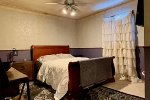 109 S Jefferson St, Hamlet, IN 46532 - Photo 8