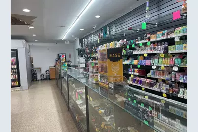 427 Grayton Road, Kingsford Heights, IN 46346 - Photo 4