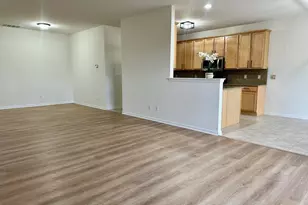 1308 Charlevoix Way, Schererville, IN 46375 - Photo 4