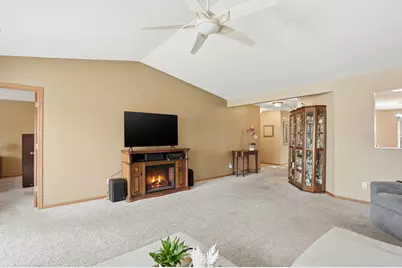 2952 Freedom Circle, Crown Point, IN 46307 - Photo 10