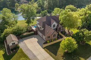 84 Liberty Lakes Dr, Valparaiso, IN 46385 - Photo 1