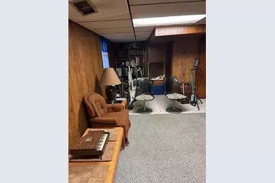 9401 Fran Lin Pkwy, Munster, IN 46321 - Photo 26